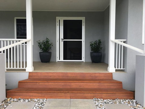 Bee Safe Security - Bet 4u 12