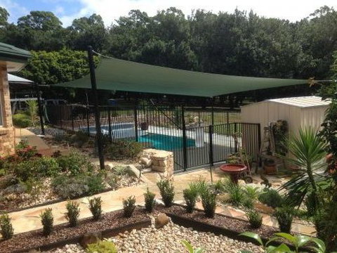 Bee Safe Security - Bet 4u 17