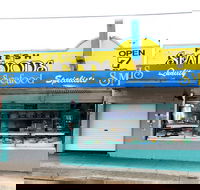 Smith's Seafood - Click Find