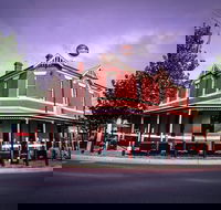 The City Oval Hotel - Bridge Guide