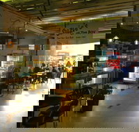 Suzie's at the Bay - Who Is Search