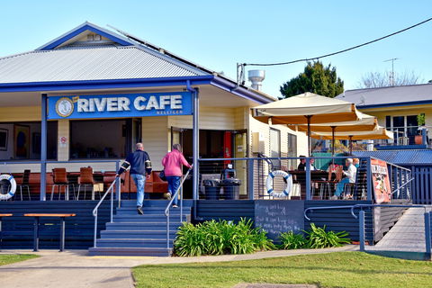 The River Cafe Nelligen - Click Find 0
