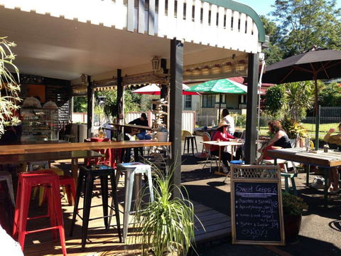 Cafe Clunes - Click Find 0