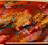 Man O Salwa - Lawyer Find