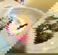 Two Small Rooms - Bet 4u