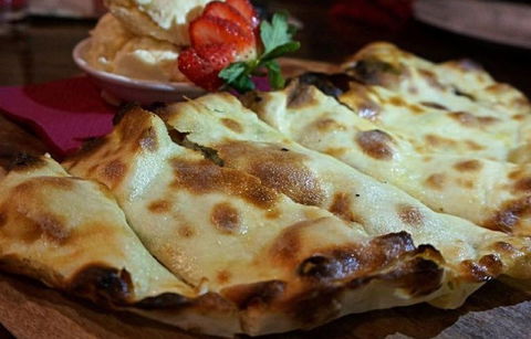 Heat Woodfired Pizza Bar - Click Find 2