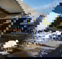 Cafe Aberdeen - Click Find