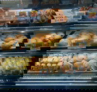 Starlight Bakery - Click Find