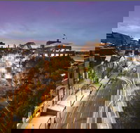 The Observer Hotel - Bridge Guide