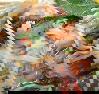 Vietnamese Hot Food - Bet 4u