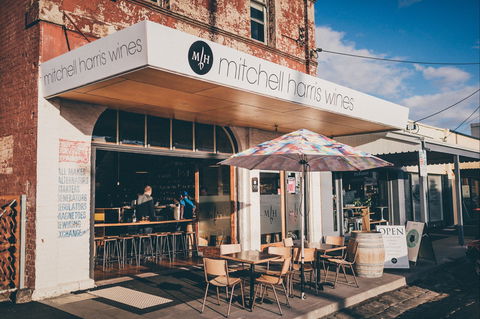 Mitchell Harris Wine Bar - Bridge Guide 0