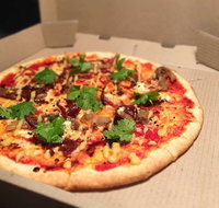 Box Pizza - Lawyer Find