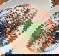 Emeralds Restaurant - Click Find