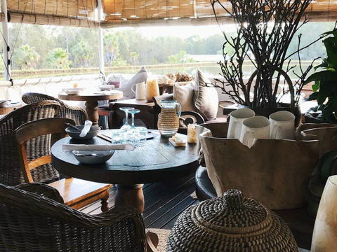 Leaves And Fishes - Click Find 0