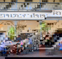The Friendly Inn - Bet 4u