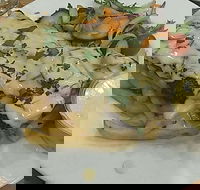 HIYC Cafe Restaurant - Bet 4u