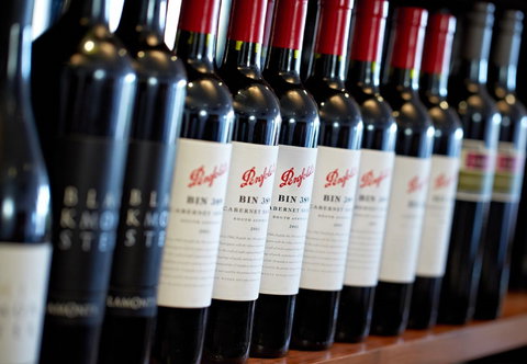 Lamont's Wine Store Cottesloe - Cottesloe - Bet 4u 1