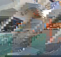 Pikolo Espresso Bar - Click Find