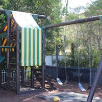 Bonny Hills Beach Hotel - Click Find 5