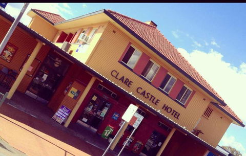 Clare Castle Hotel - Click Find 0