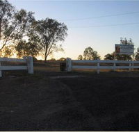 Rockhampton Riverside Cabins - Click Find