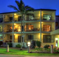 LAmor Holiday Apartments - Click Find