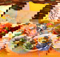 Two Black Birds Cafe - Click Find