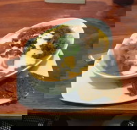 Waterford Plaza Carvery Coffee - Bet 4u