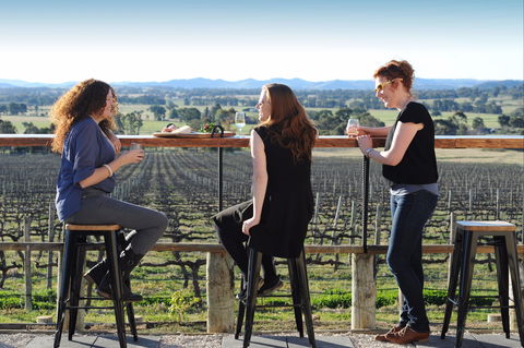Moothi Estate Vineyard And Cellar Door - Bet 4u 0