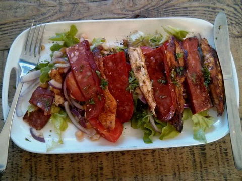 Oodies Cafe - Click Find 0