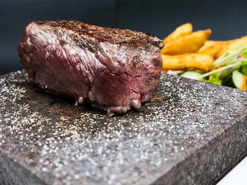 Bentley's Hotel Motel - Click Find 0