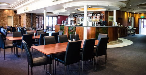 Bentley's Hotel Motel - Click Find 2