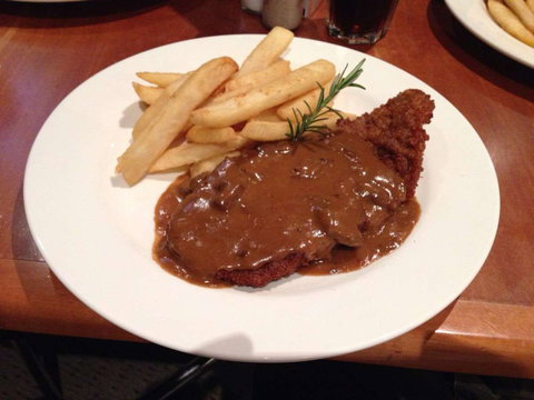 Crown Inn - Click Find 0