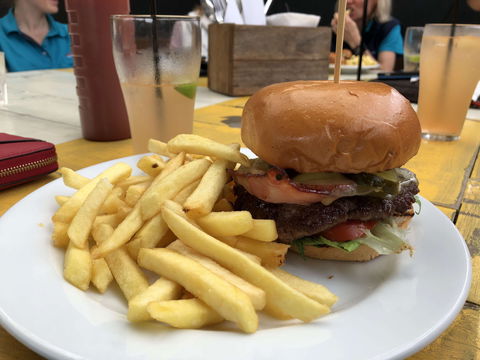 Royal Hotel Bowral - Bridge Guide 0
