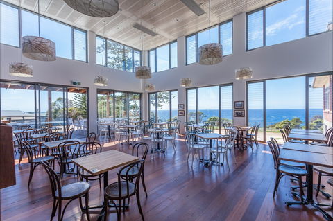 Tathra Hotel - Click Find 2