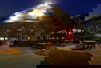 The Dusty Bar and Grill