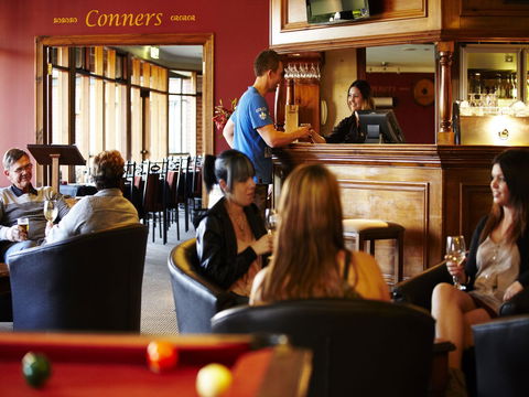 Conners Restaurant And Bar At Clare Country Club - Click Find 1