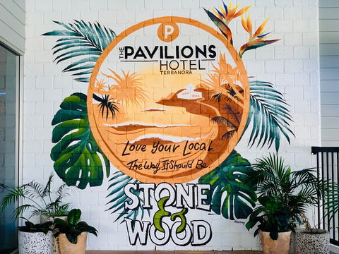 The Pavilions Hotel Terranora - Click Find 0