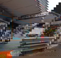 The Top Shoppe Cafe - Click Find