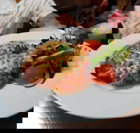 Caesar's Italian Cuisine - Lawyer Find