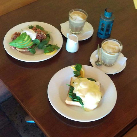 Pandanus Cafe - Click Find 0