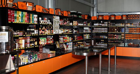 Hunter Valley Smelly Cheese Shop: Pokolbin Hall Of Food - Click Find 0