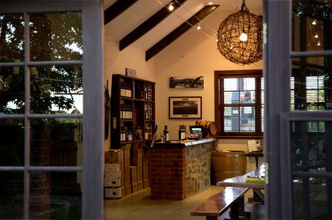 Rusden Wines - Click Find 0