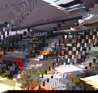 Unwritten Cafe - Bridge Guide