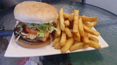 Classic Gourmet Cafe - Bet 4u 0