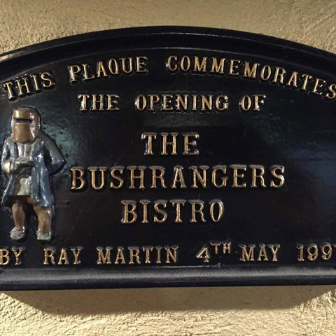 Surveyor General Inn - Click Find 0