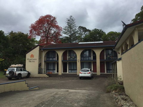 Poinciana Motel - Click Find 4
