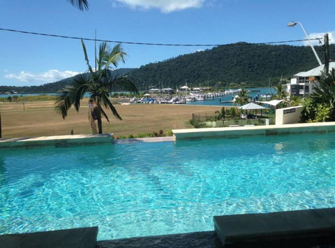 Portside Whitsunday - Lawyer Find 2