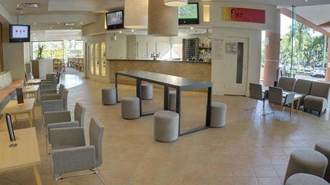 Finz Restaurant And Bar - DBD 1
