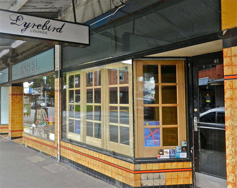 Lyrebird Lounge - Click Find 0